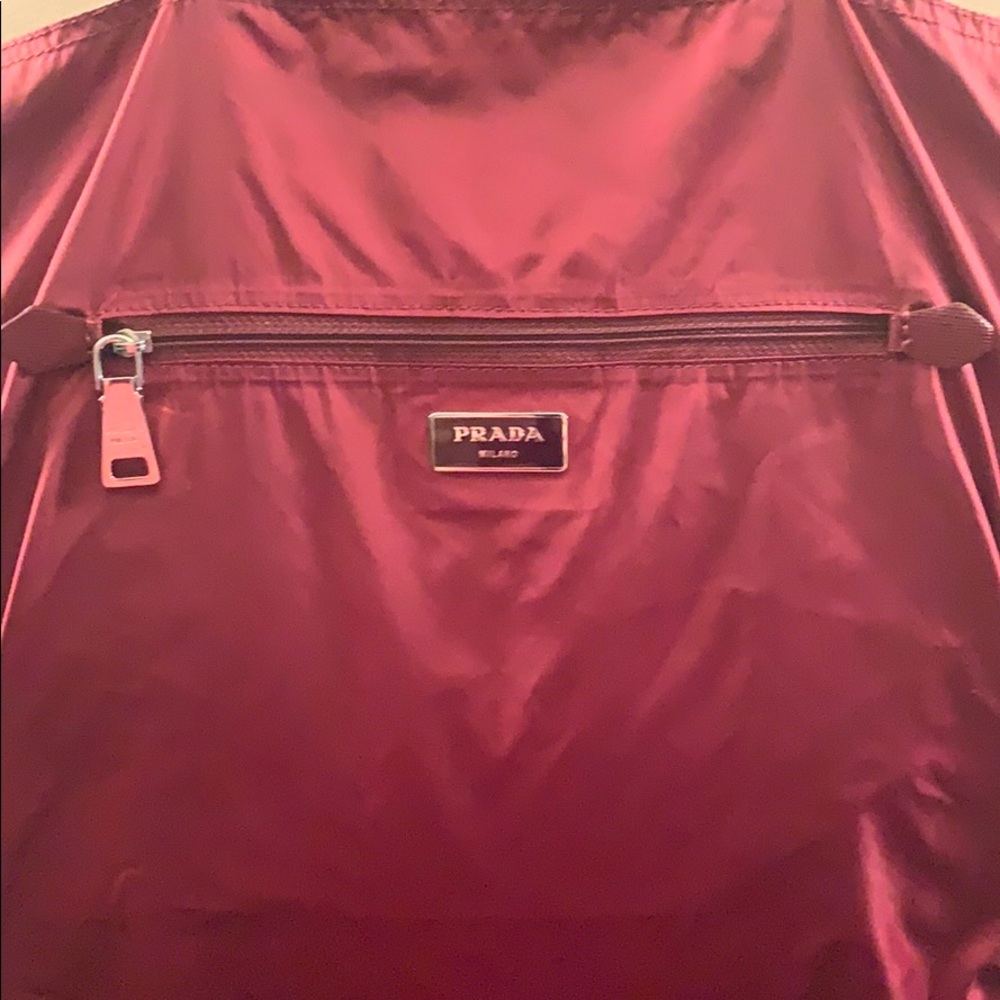 Authentic nylon Prada bag - Picture 4 of 7